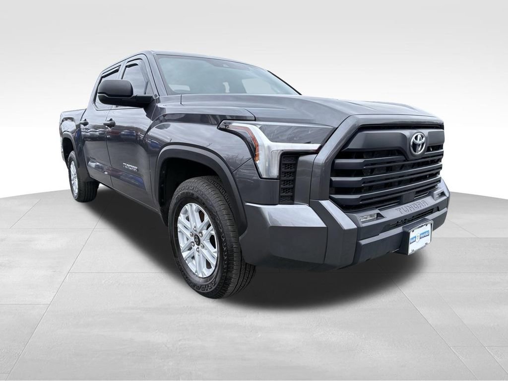 Used 2025 Toyota Tundra SR5 image 1