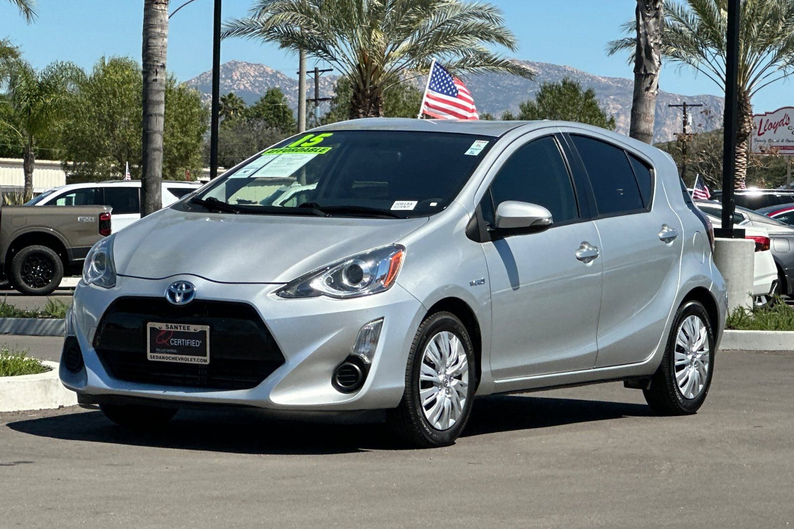 Used 2015 Toyota Prius C Two image 8