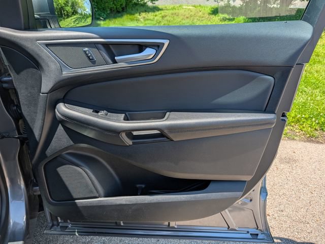 Used 2024 Ford Edge SEL AWD/4WD image 35