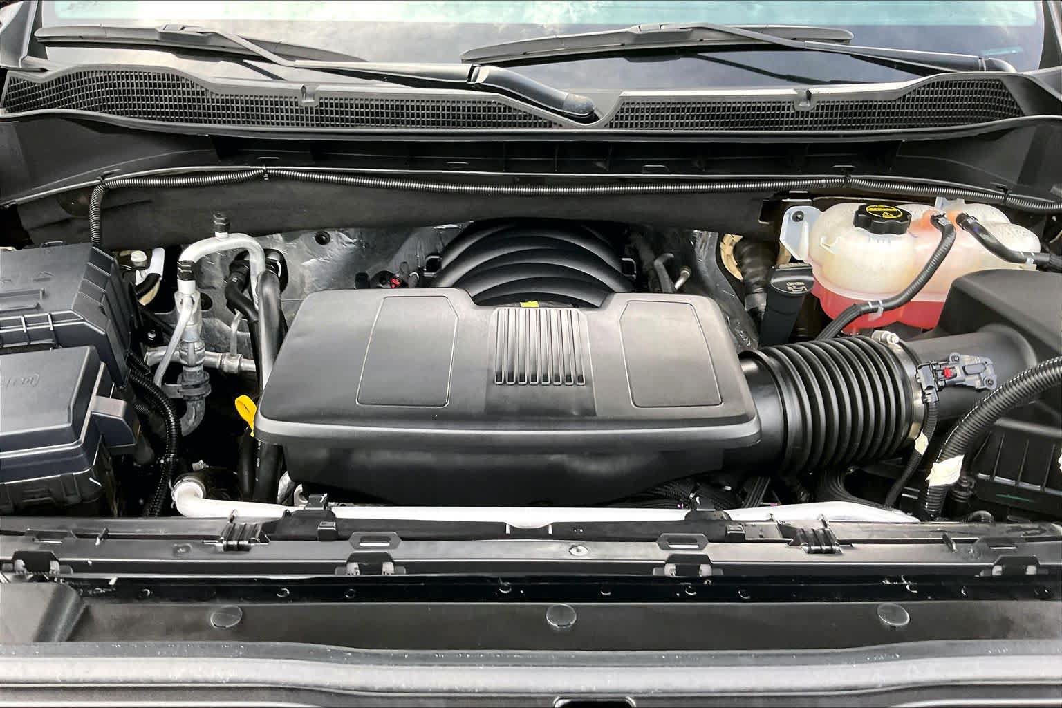 Certified 2025 Chevrolet Silverado 1500 LT Trail Boss w/ Convenience Package II AWD/4WD image 31