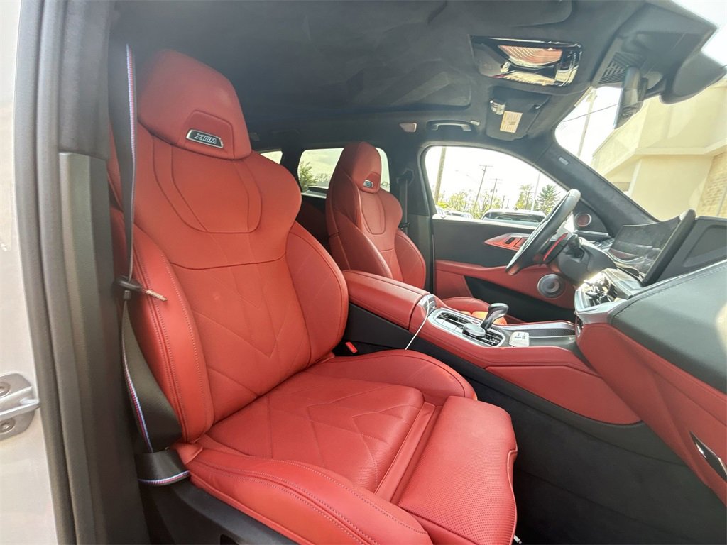 Used 2025 BMW XM image 19