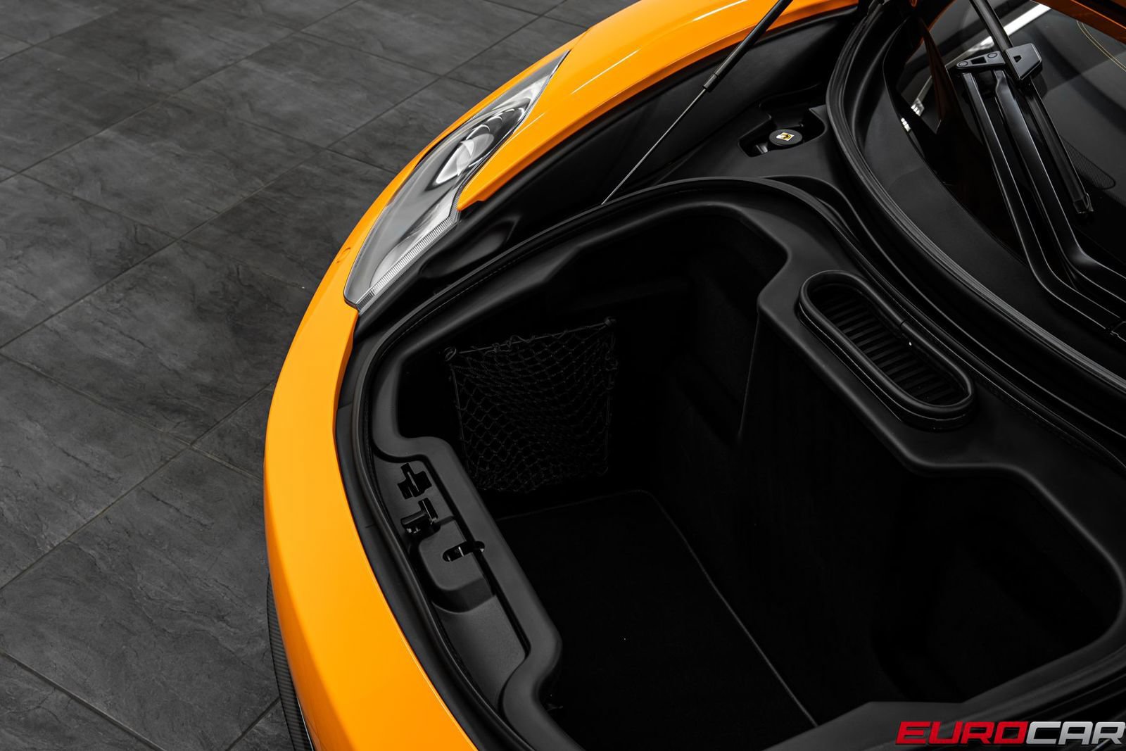 Used 2013 McLaren MP4-12C Spider RWD image 13