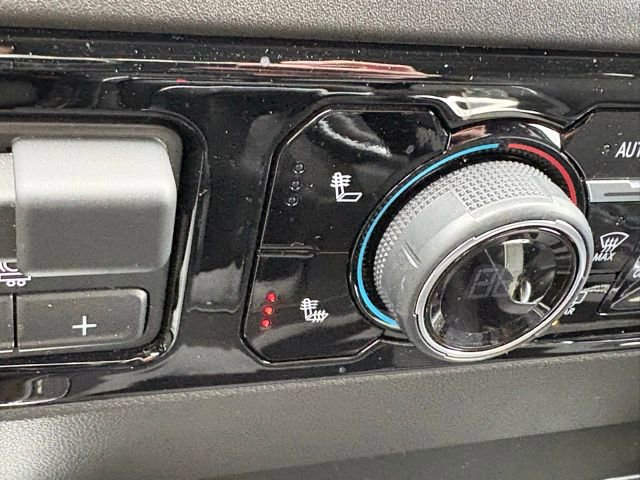 Used 2023 Chevrolet Silverado 1500 LT image 22