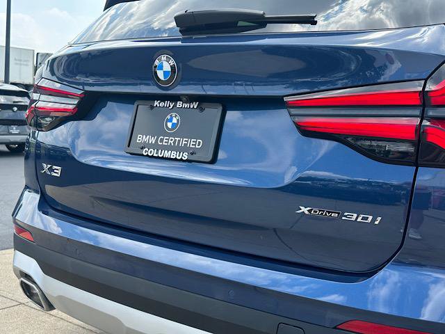 Used 2023 BMW X3 xDrive30i w/ Premium Package w/ZPA AWD/4WD image 10