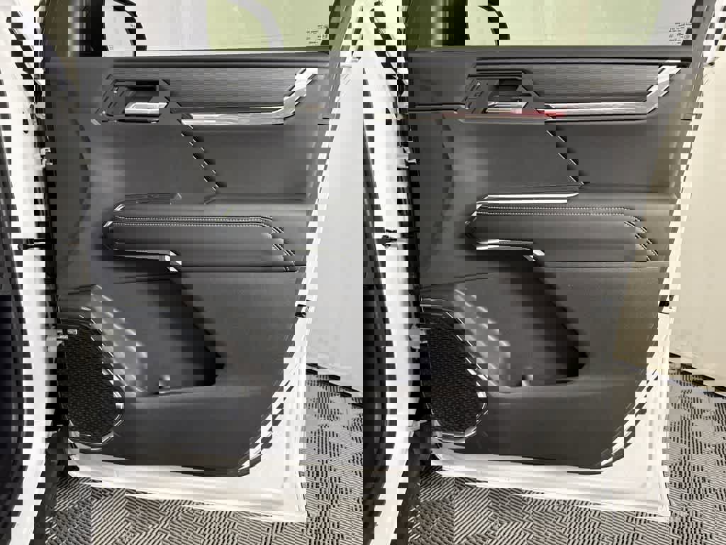 New 2025 GMC Acadia Elevation w/ Elevation Premium Package image 23