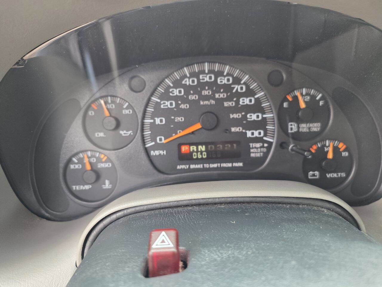 Used 2003 Chevrolet Astro LS AWD 3dr Mini Van w/ LS Preferred Equipment Group image 23