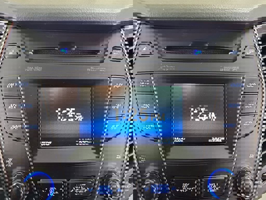 Used 2014 Hyundai Santa Fe Sport 2.0T image 23