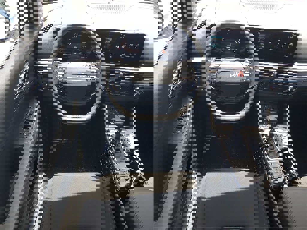 New 2026 Kia Sportage LX w/ LX Convenience Package image 24