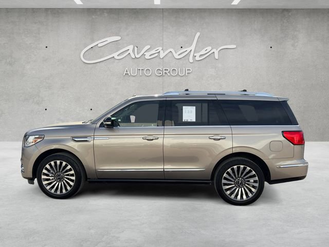 Used 2019 Lincoln Navigator Reserve AWD/4WD image 13