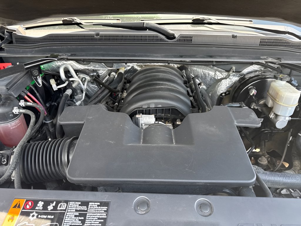 Used 2018 Chevrolet Tahoe Premier AWD/4WD image 38