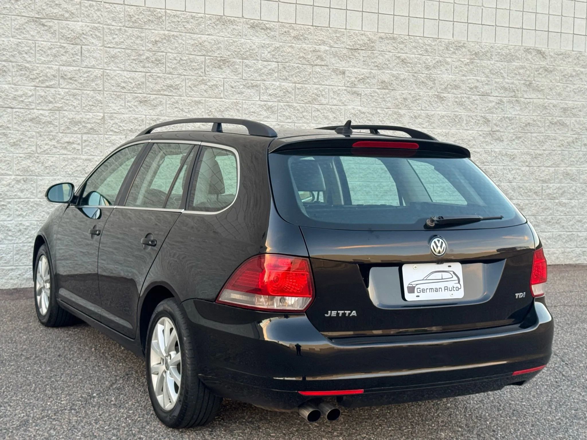 Used 2014 Volkswagen Jetta TDI image 8