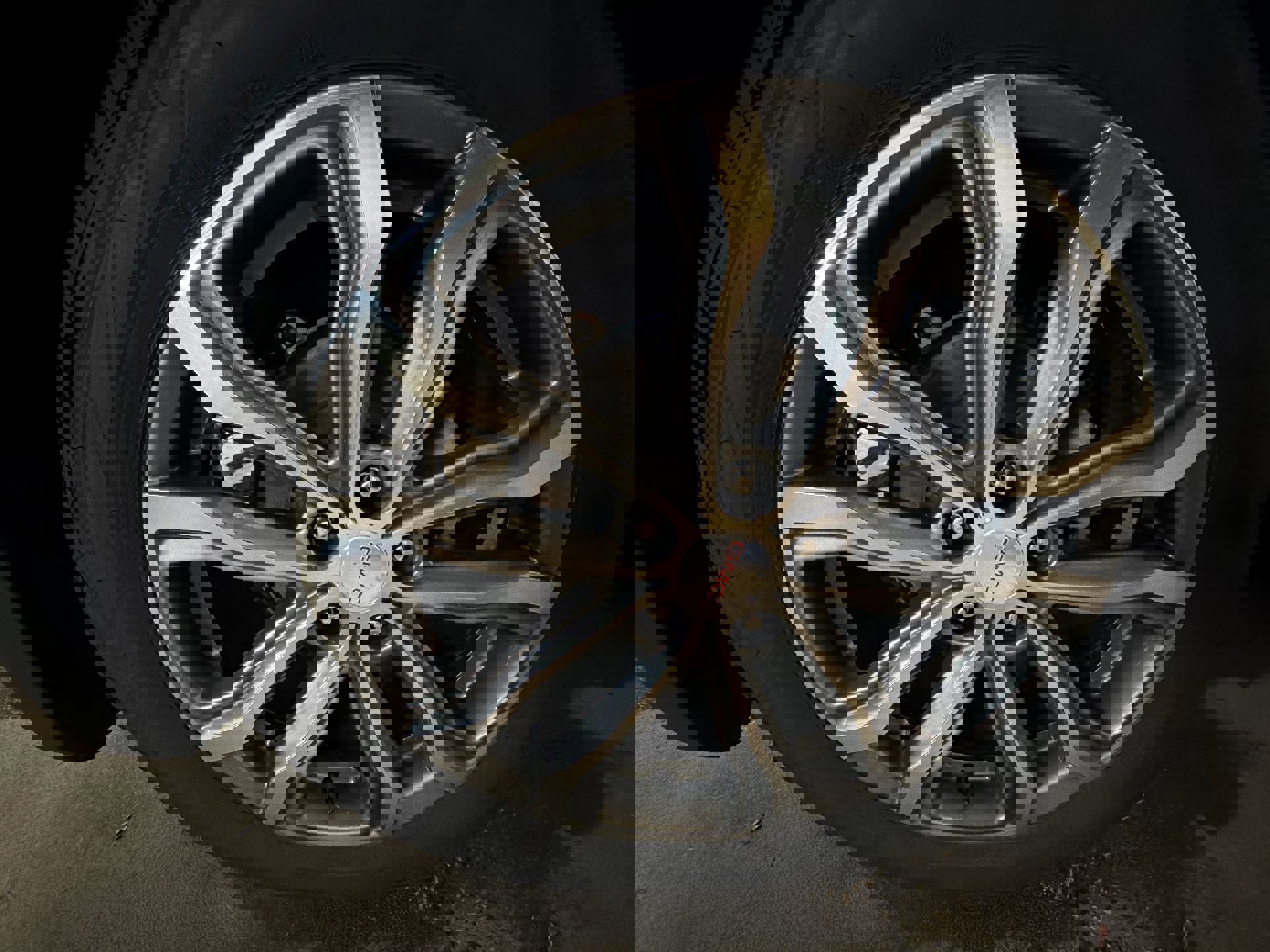 Used 2019 GMC Terrain Denali w/ Advanced Safety Package image 34