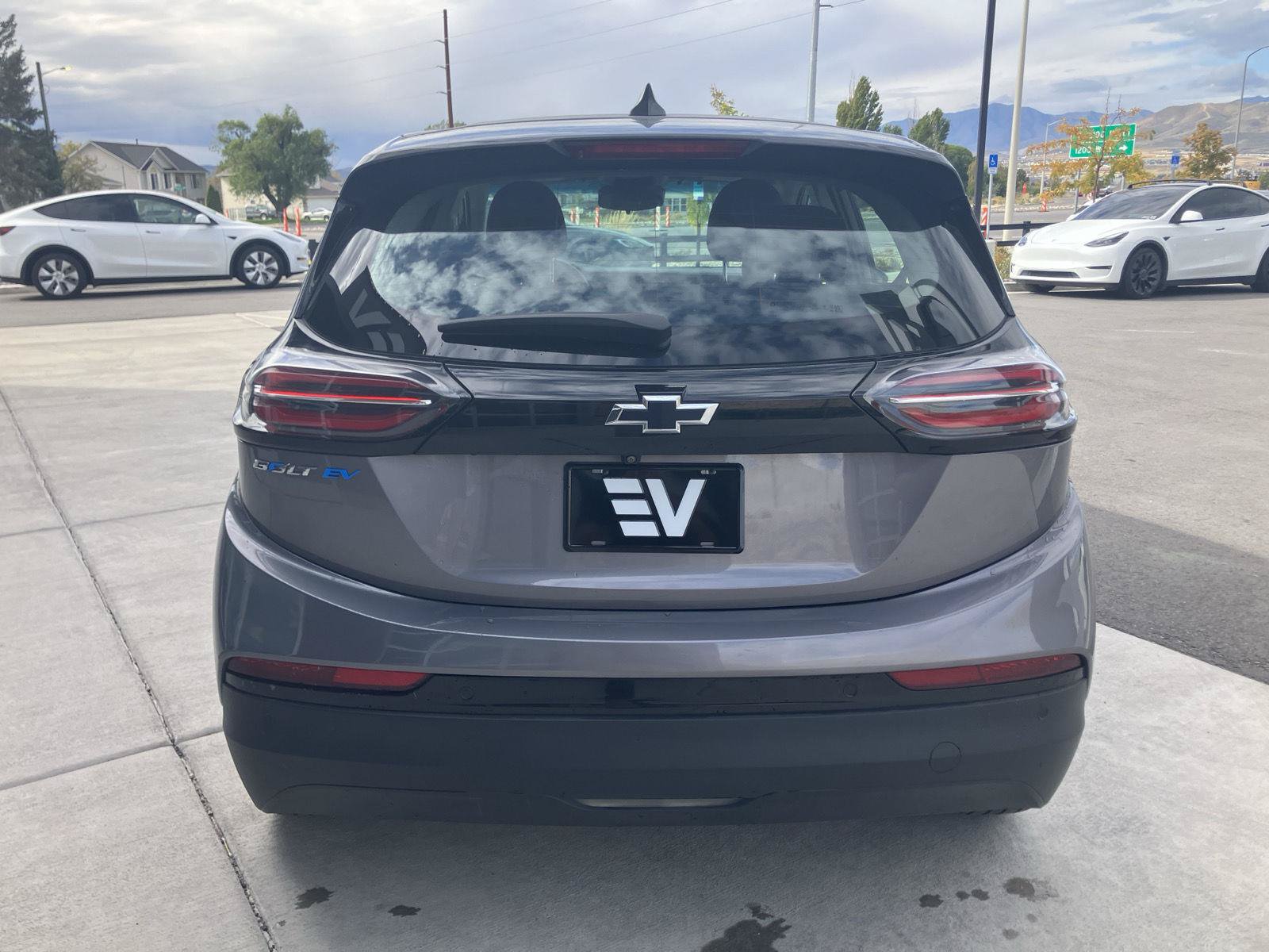 Used 2023 Chevrolet Bolt LT w/ Driver Confidence Package FWD image 7