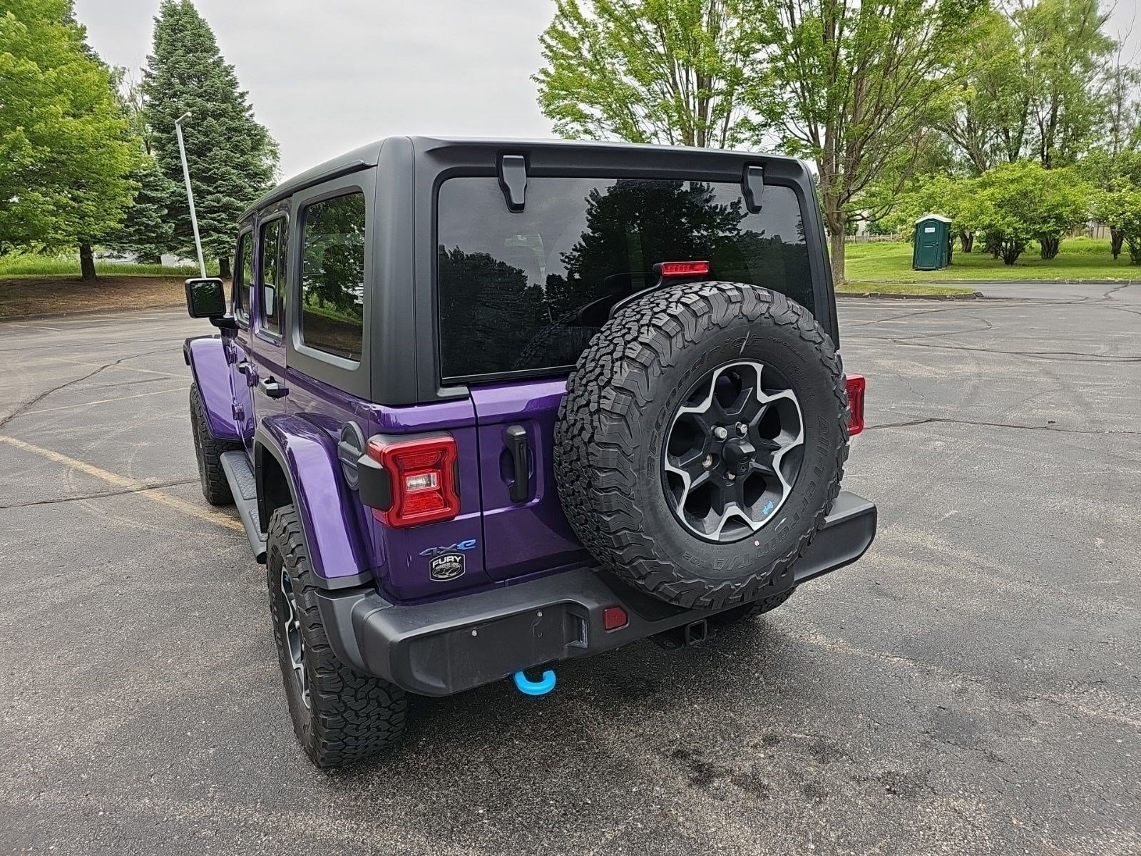Used 2023 Jeep Wrangler Unlimited Rubicon 4xe AWD/4WD image 3