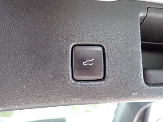 Used 2023 Ford Escape ST-Line Select w/ Tech Pack #2 AWD/4WD image 9