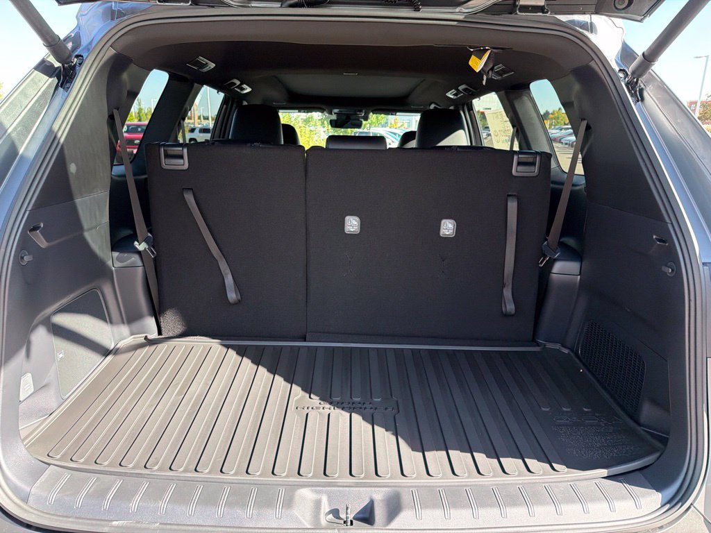 Used 2026 Toyota Grand Highlander AWD Hybrid image 19