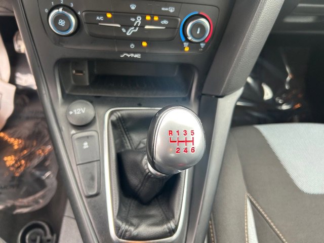 Used 2018 Ford Focus ST FWD image 18