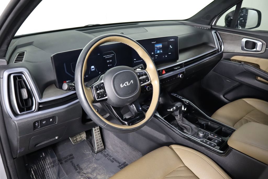 Used 2024 Kia Sorento SX Prestige w/ Olive Brown Leather Package image 25