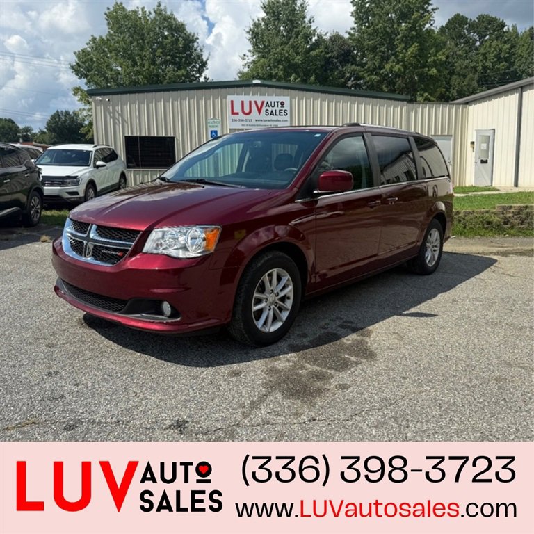 Used 2018 Dodge Grand Caravan SXT image 1