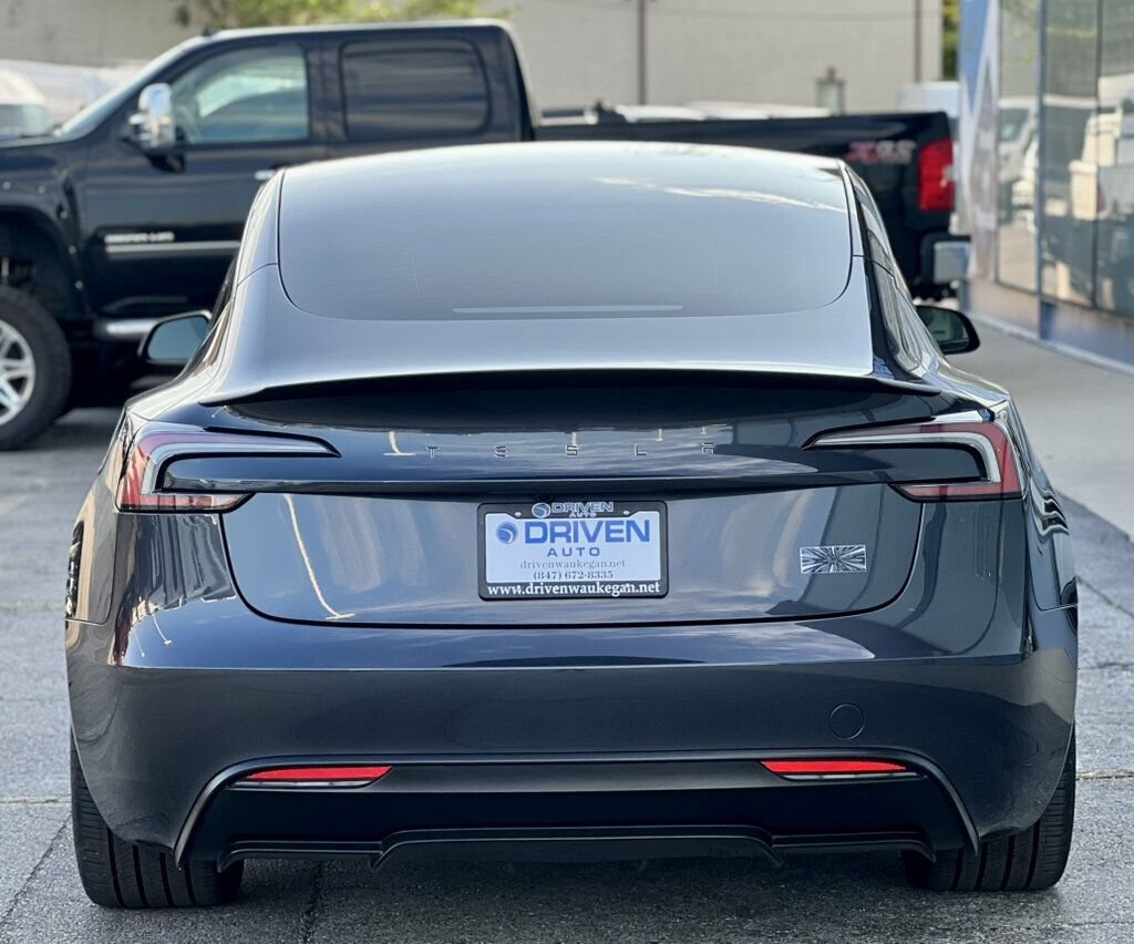 Used 2024 Tesla Model 3 Performance AWD/4WD image 4