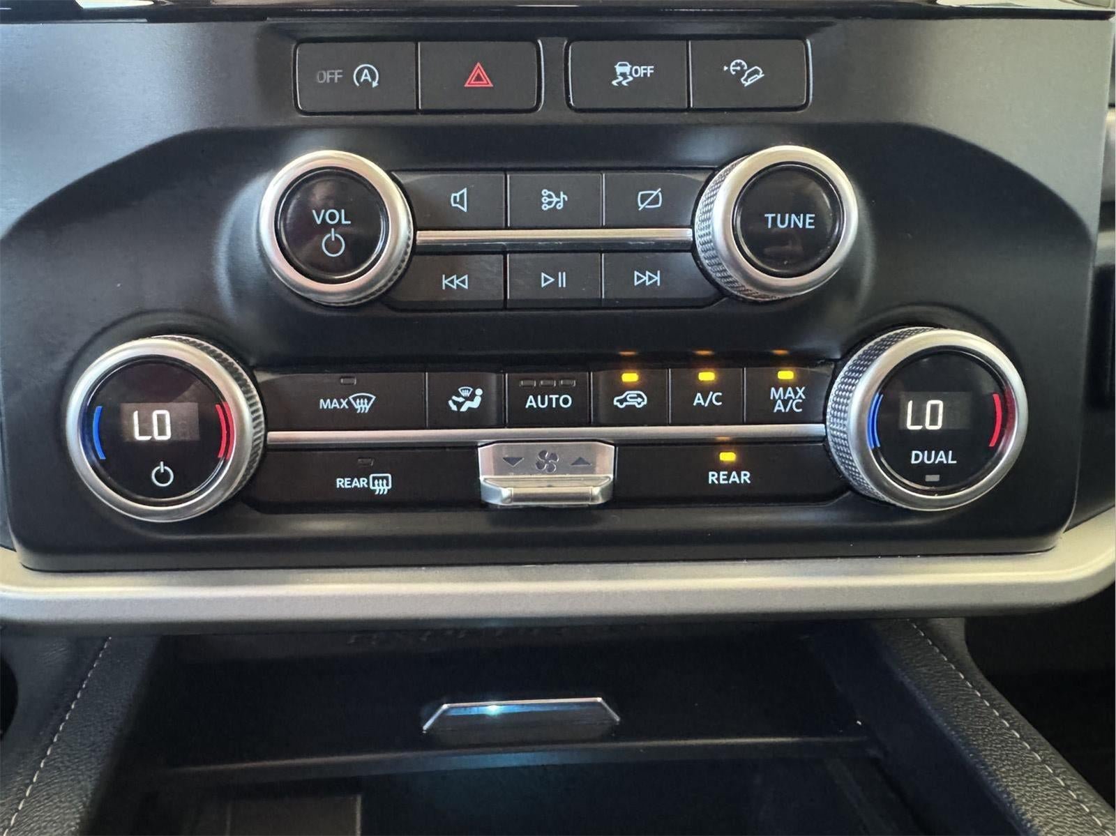 Used 2024 Ford Expedition Max XLT AWD/4WD image 20