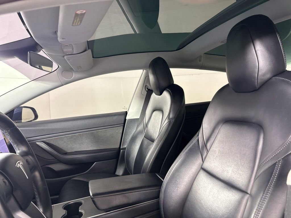 Used 2019 Tesla Model 3 Standard Range Plus image 21