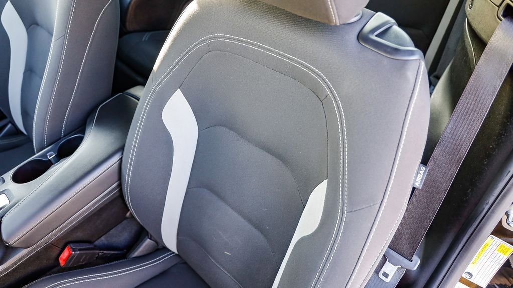 Used 2022 Chevrolet Camaro LT image 40