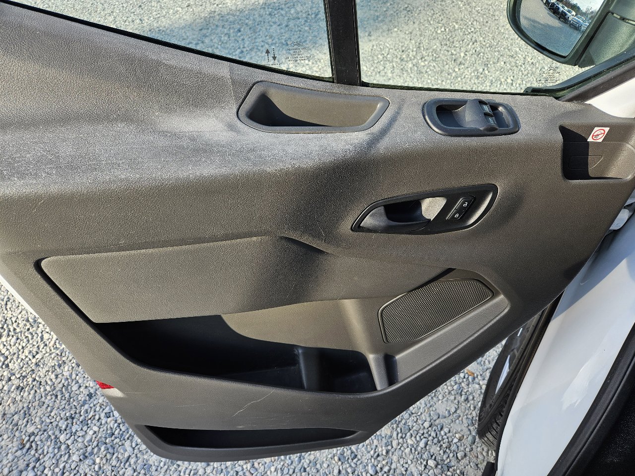 Used 2020 Ford Transit 250 Medium Roof image 11