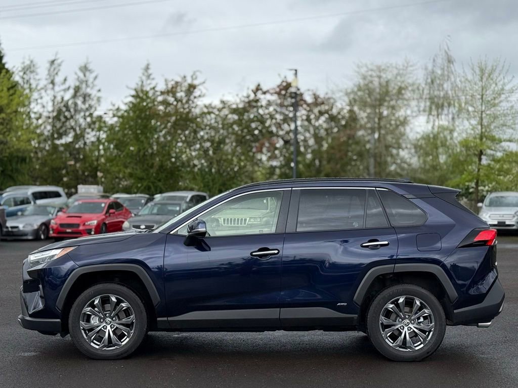 Used 2023 Toyota RAV4 Limited w/ Limited Grade Weather Package AWD/4WD image 2