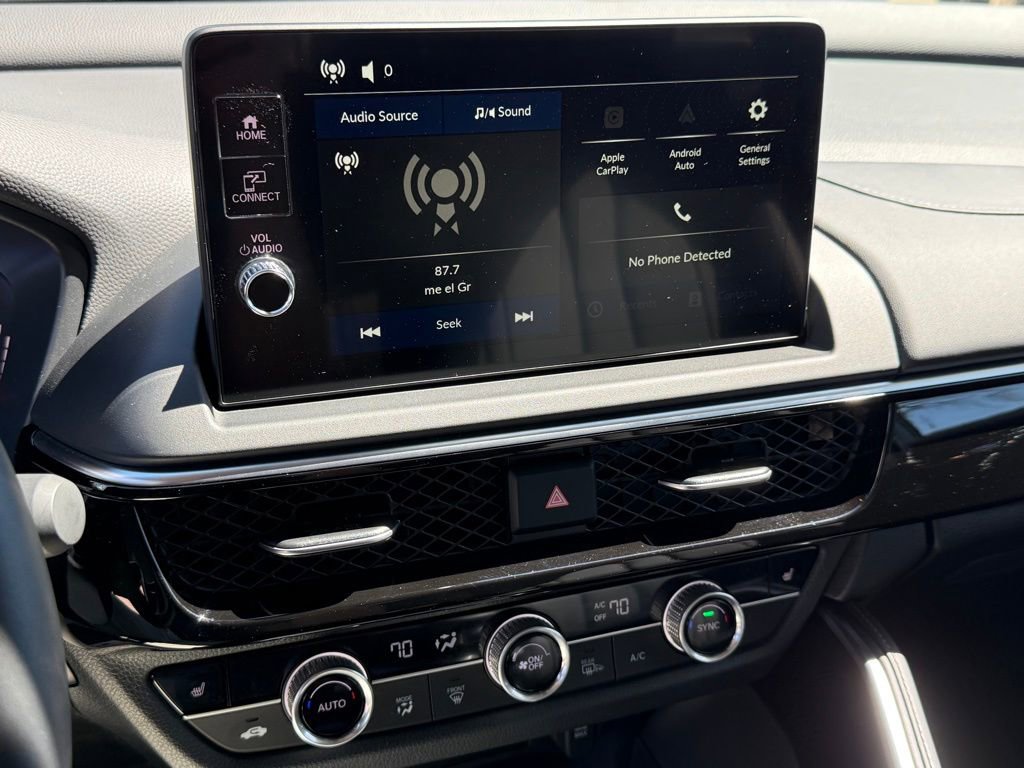 Certified 2025 Acura ADX AWD image 23