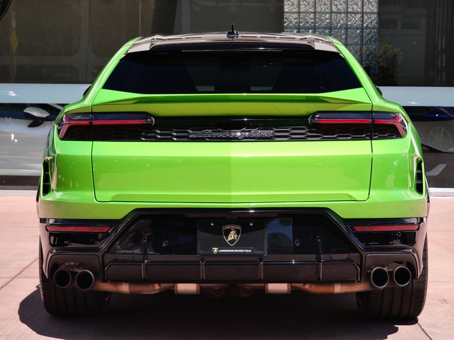 Used 2026 Lamborghini Urus S AWD/4WD image 4