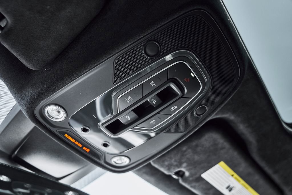 Used 2022 Lamborghini Urus AWD/4WD image 83