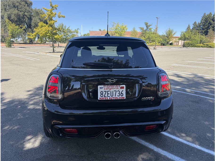 Used 2019 MINI Cooper S FWD image 4