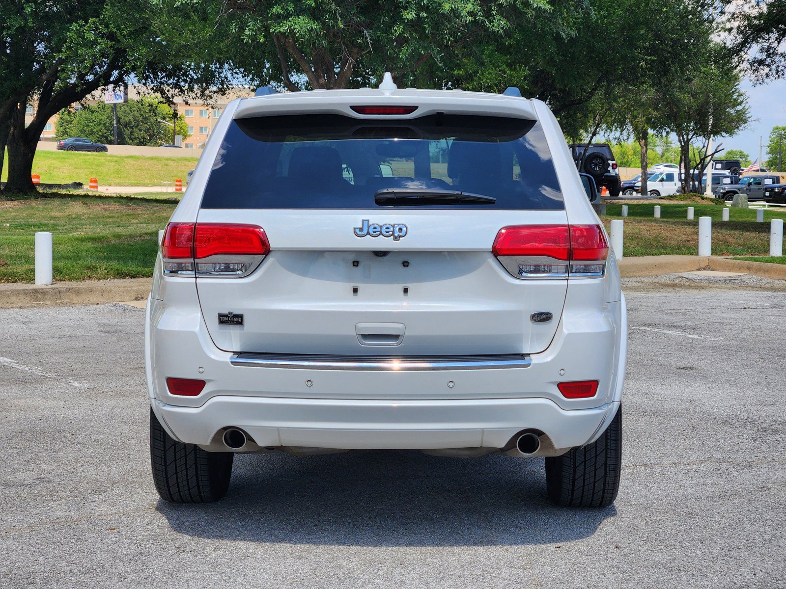 Used 2020 Jeep Grand Cherokee Overland RWD image 32