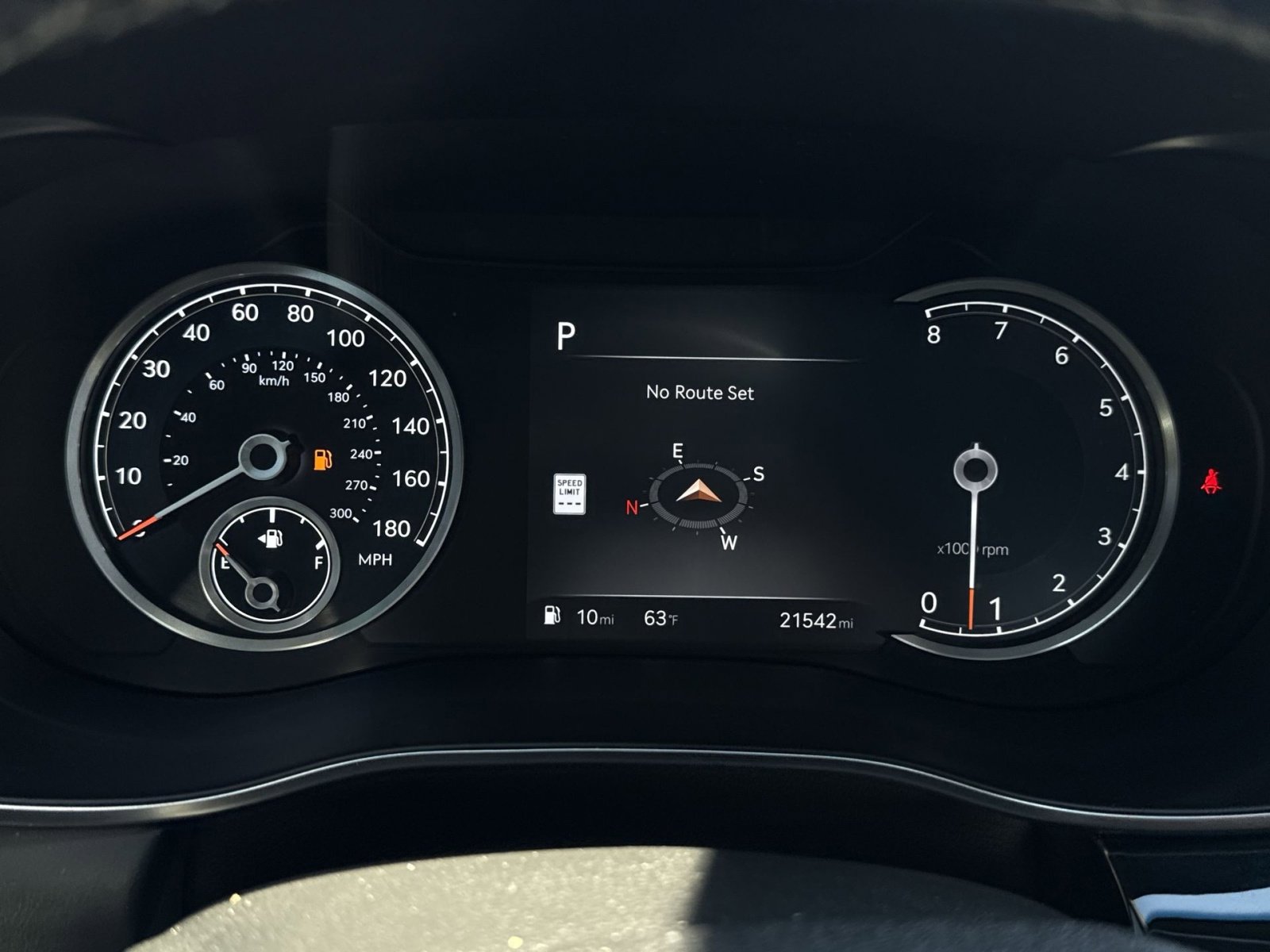 Used 2025 Genesis G70 3.3T Advanced image 17