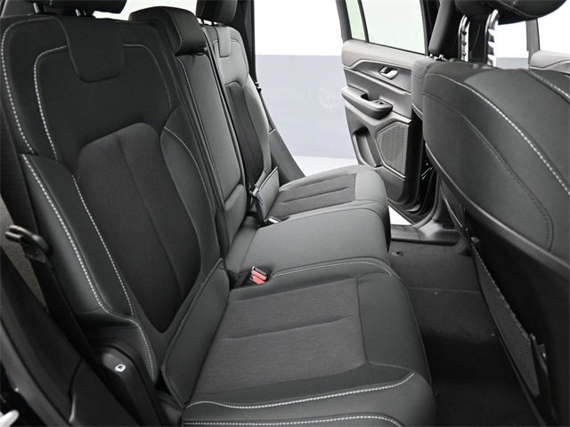 New 2025 Jeep Grand Cherokee Laredo X w/ Luxury Tech Group I image 22