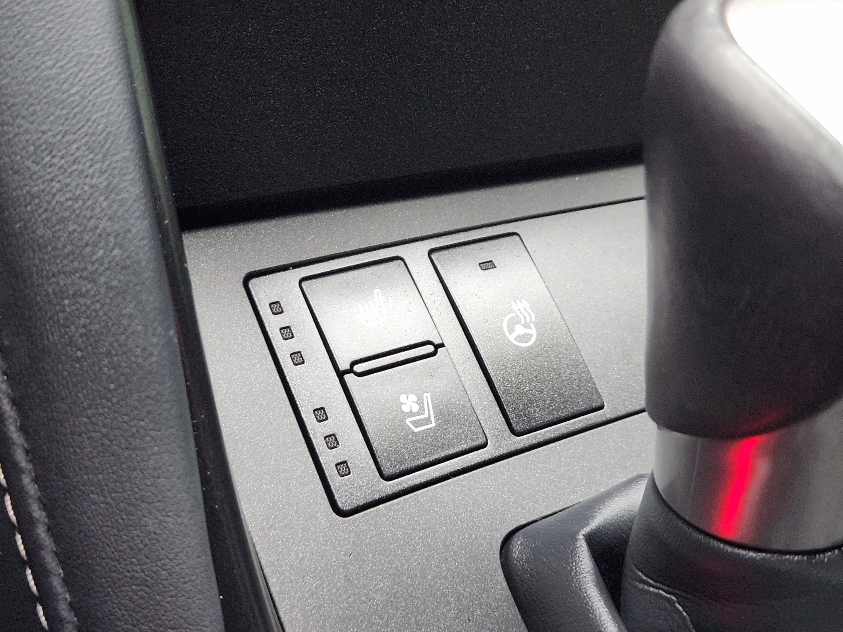 Used 2022 Lexus IS 300 w/ Premium Package image 18