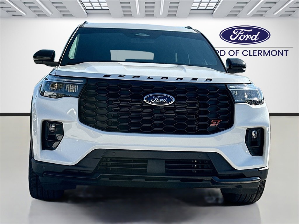 Certified 2025 Ford Explorer ST image 2