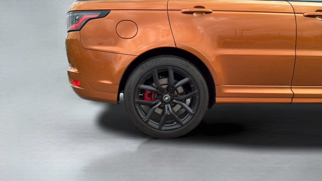 Used 2019 Land Rover Range Rover Sport SVR AWD/4WD image 32