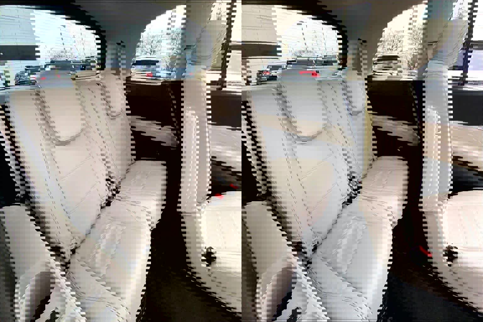 Used 2021 Mercedes-Benz GLS 450 4MATIC image 19