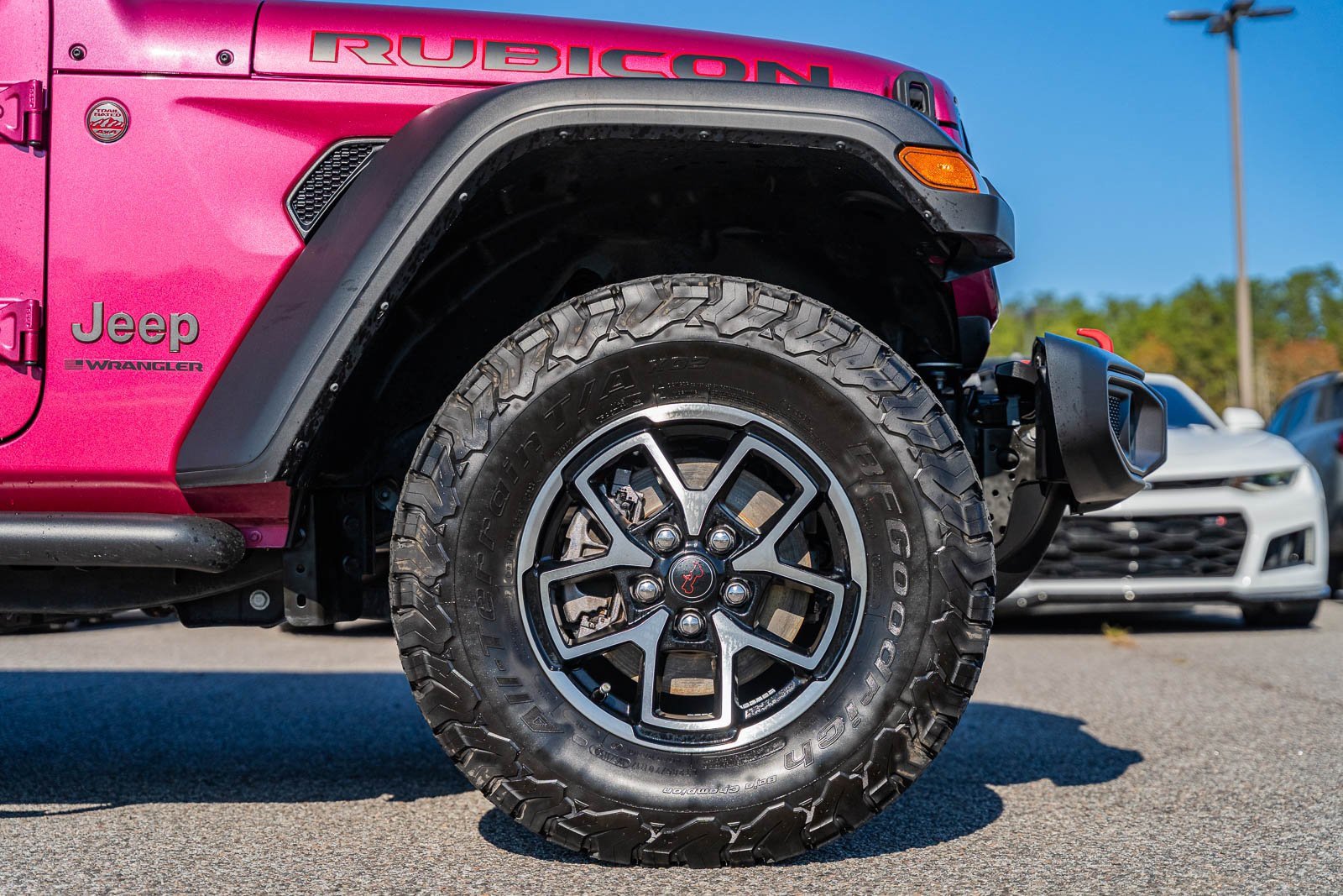 Used 2024 Jeep Wrangler Unlimited Rubicon w/ Technology Group image 9