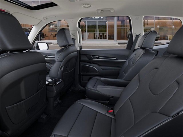 New 2025 Kia Telluride S image 18