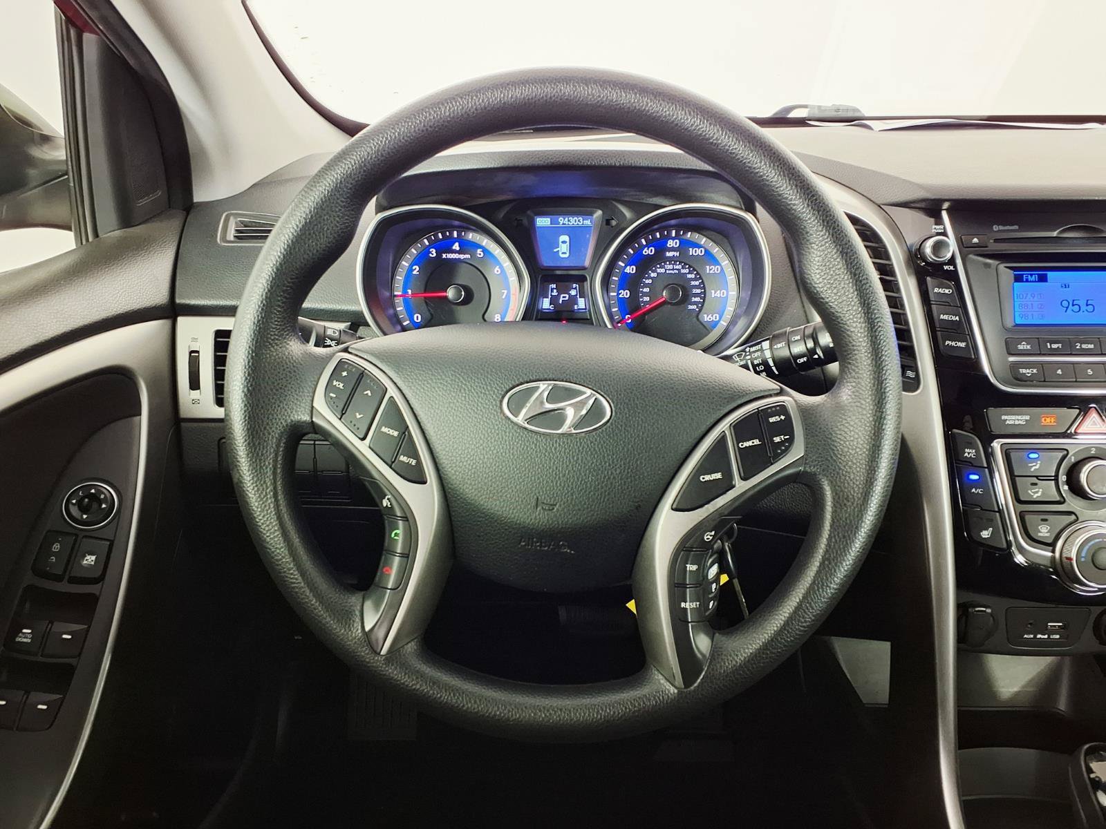 Used 2016 Hyundai Elantra GT FWD image 15