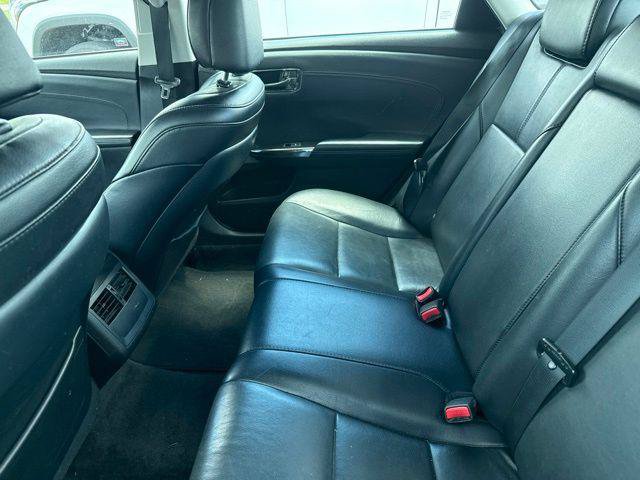 Certified 2016 Toyota Avalon Touring FWD image 4