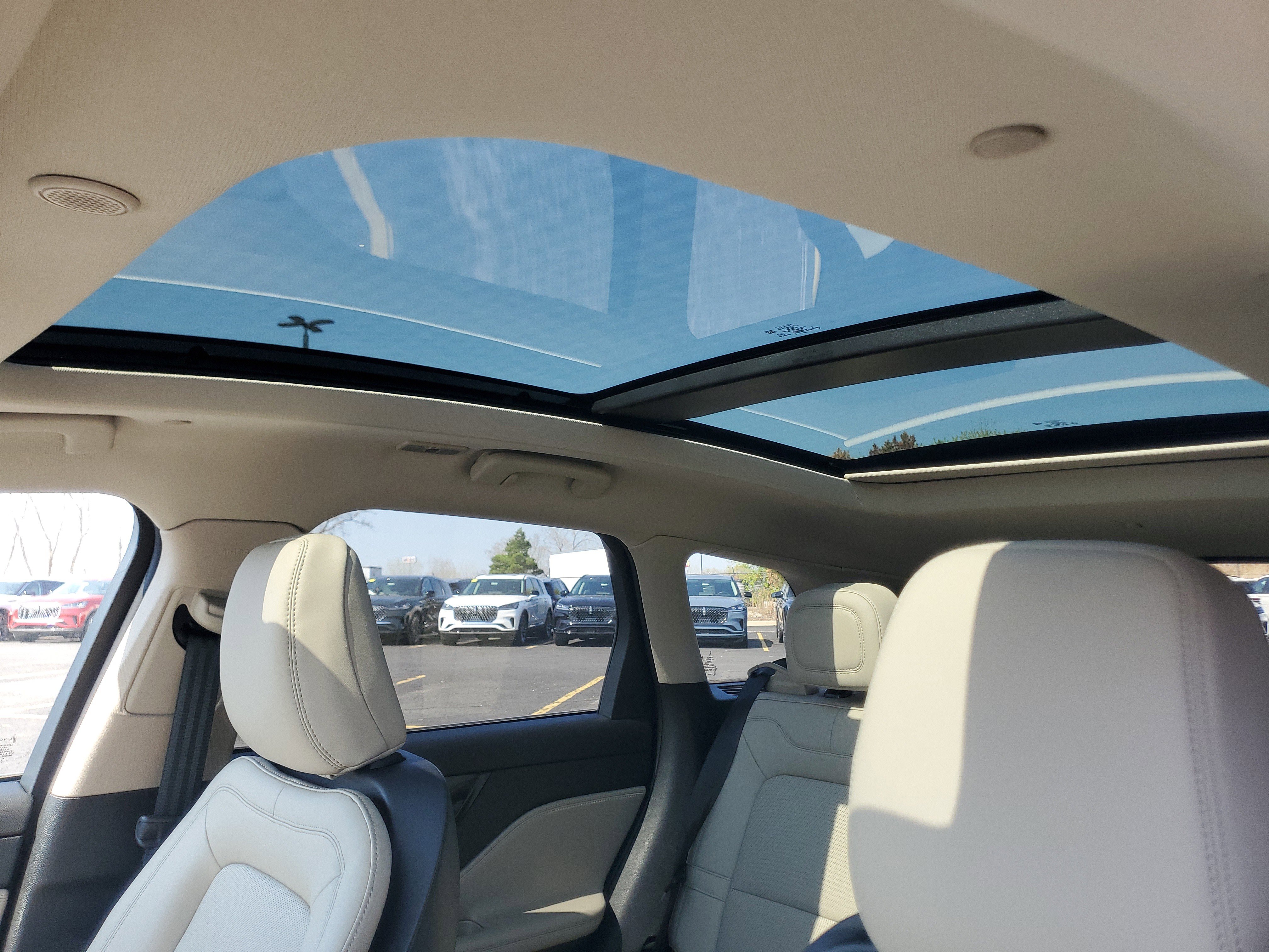 New 2026 Lincoln Corsair Premiere AWD/4WD image 11