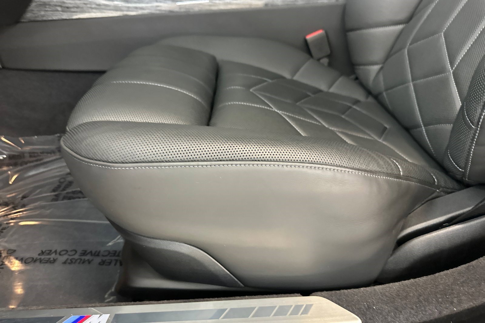 Certified 2024 BMW i7 xDrive60 image 14