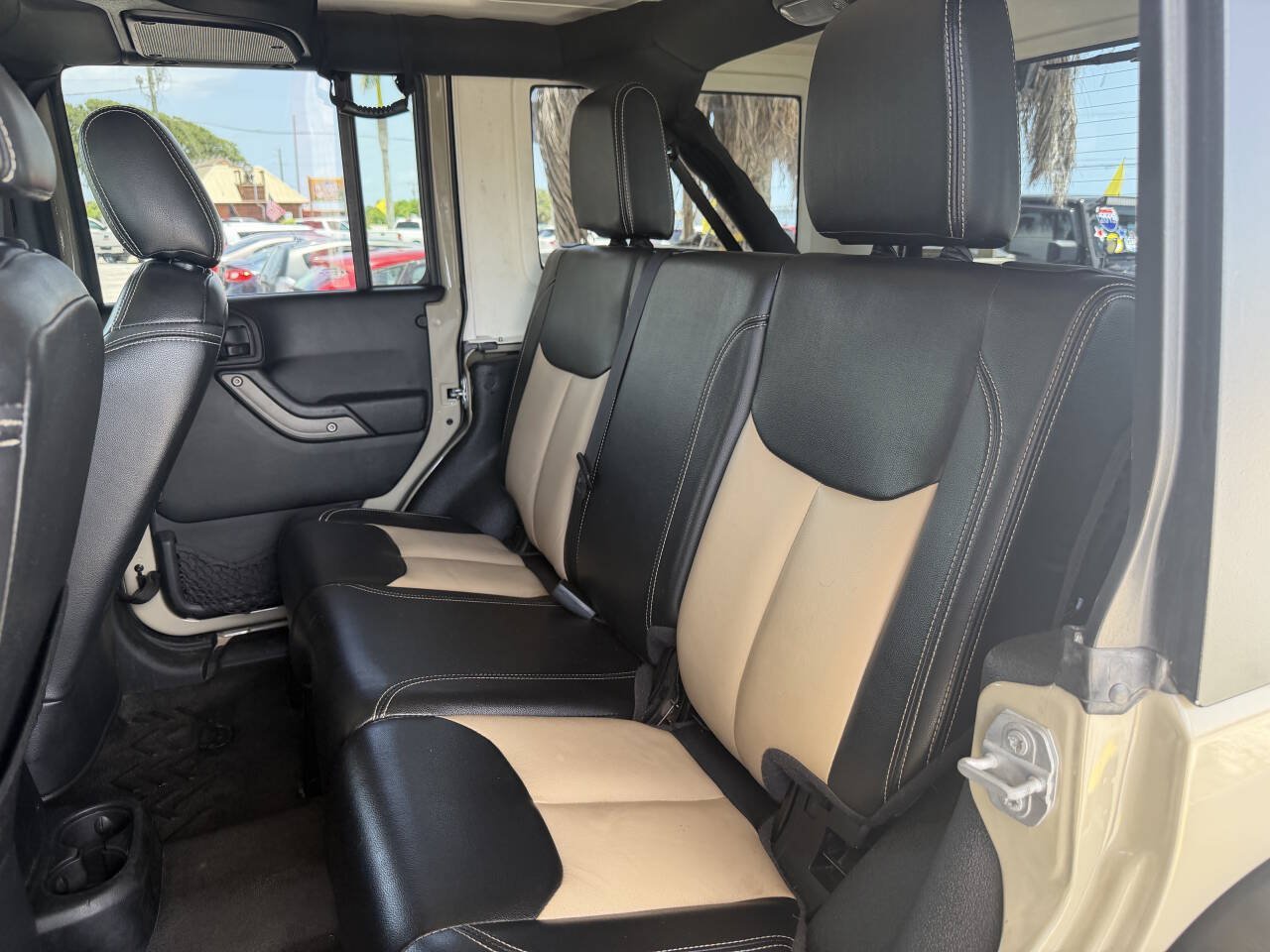 Used 2017 Jeep Wrangler Unlimited Sport w/ Quick Order Package 24S AWD/4WD image 20
