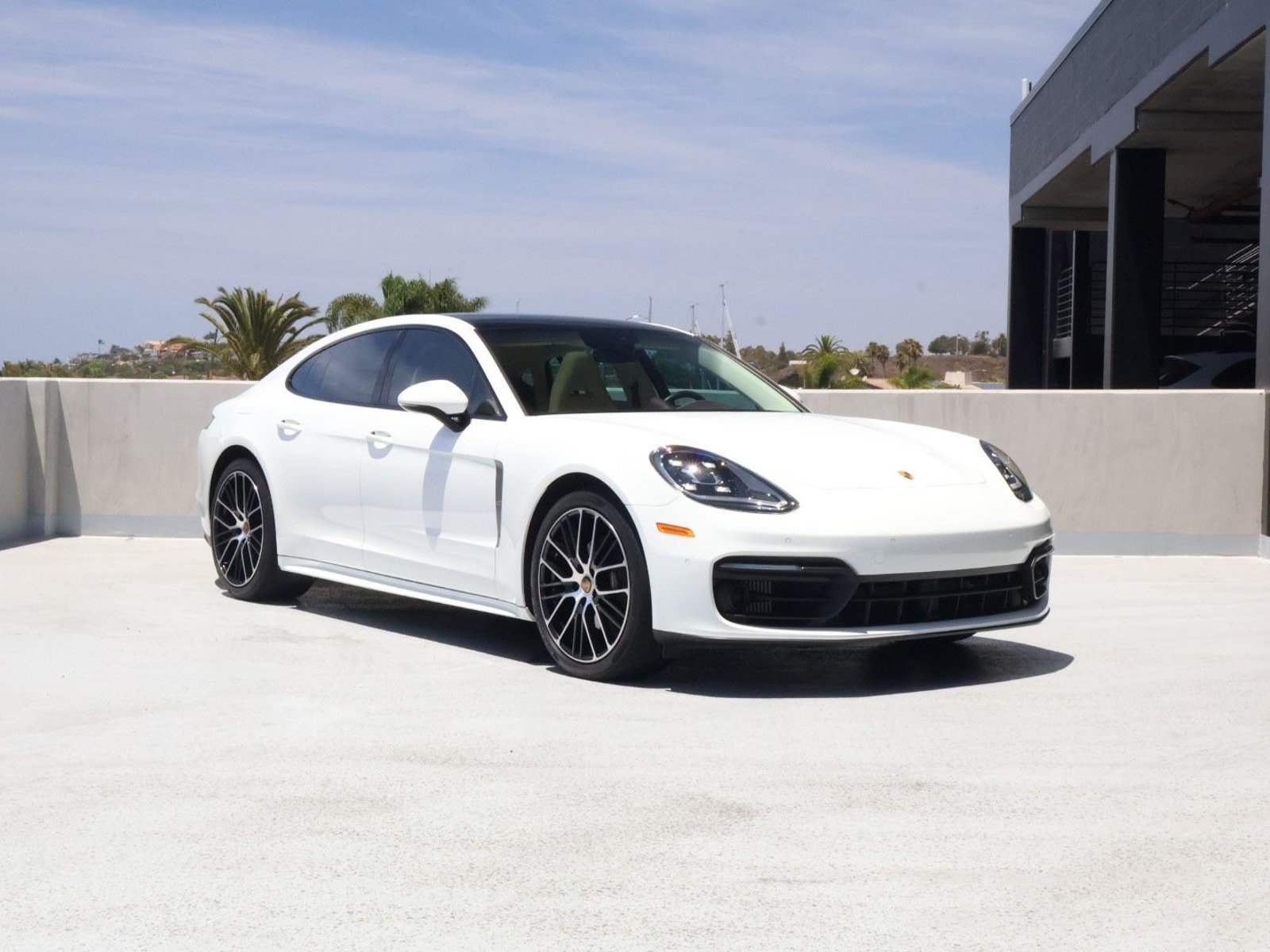 Certified 2023 Porsche Panamera Platinum Edition RWD image 7