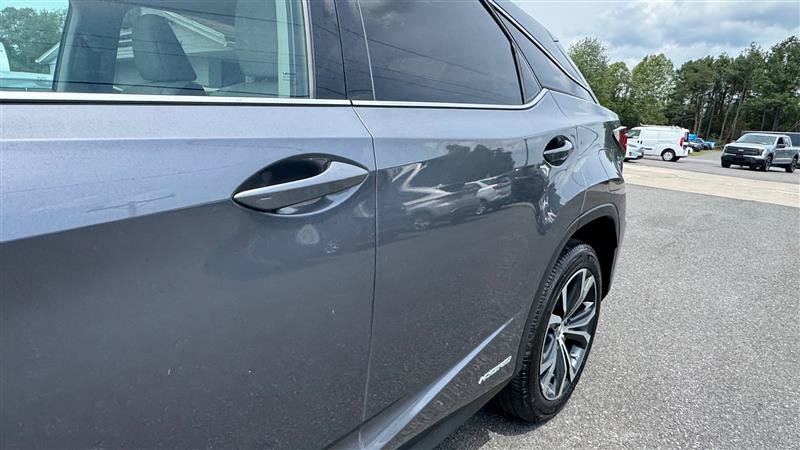 Used 2016 Lexus RX 450h AWD w/ Accessory Package image 17