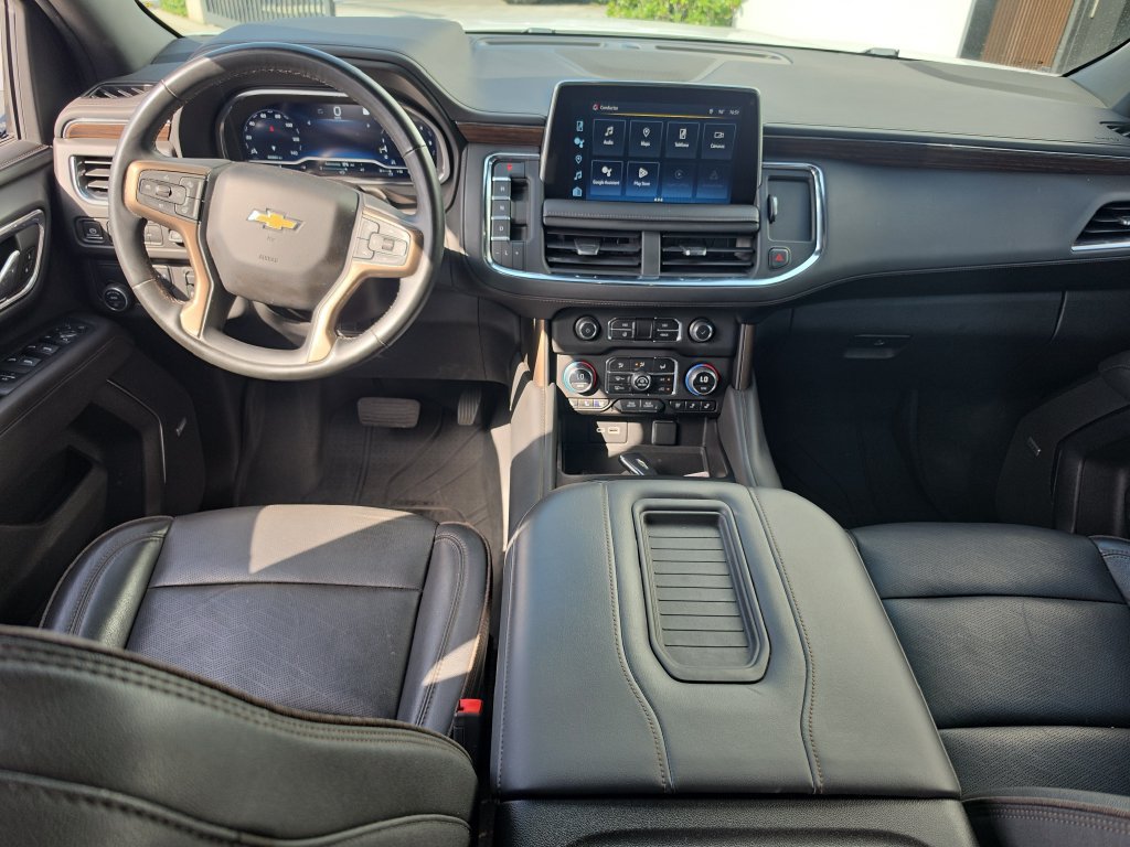 Used 2023 Chevrolet Suburban High Country w/ LPO, Illumination Package RWD image 16